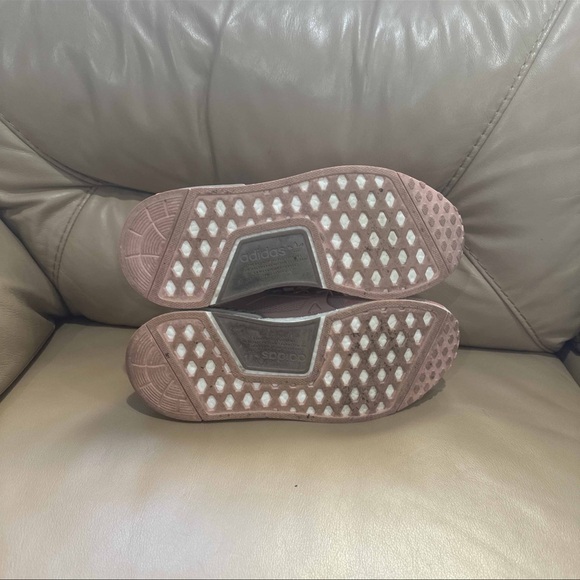 Adidas NMD XR1 “Pink Duck Camo” - Picture 5 of 6